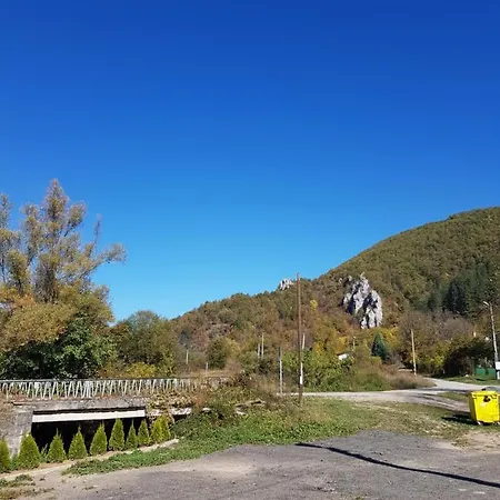 еко *